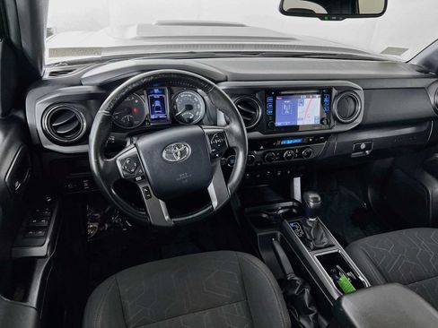 Used 2016 Toyota Tacoma TRD Sport w/ Premium & Technology Package AWD/4WD image 23