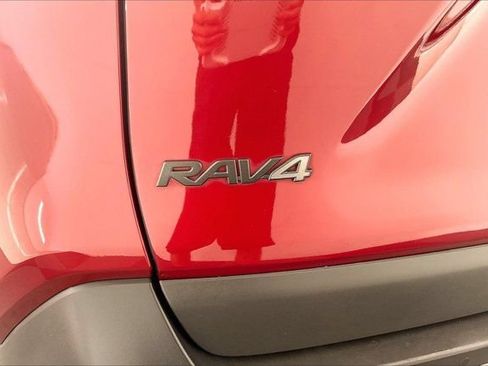 Used 2020 Toyota RAV4 TRD Off-Road AWD/4WD image 30