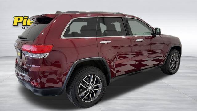 Used 2017 Jeep Grand Cherokee Limited AWD/4WD image 6
