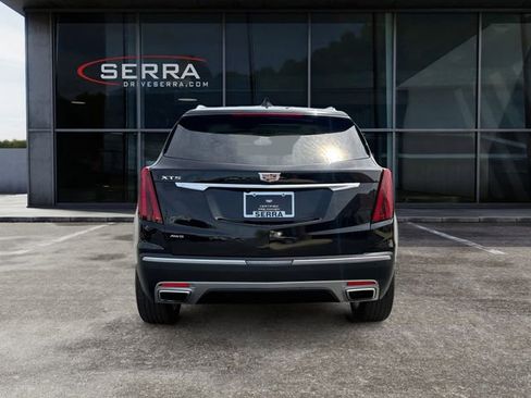 Certified 2024 Cadillac XT5 Premium Luxury w/ LPO, Floor Liner Package AWD/4WD image 4