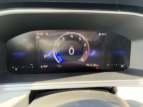 New 2026 Volkswagen Taos SE image 21