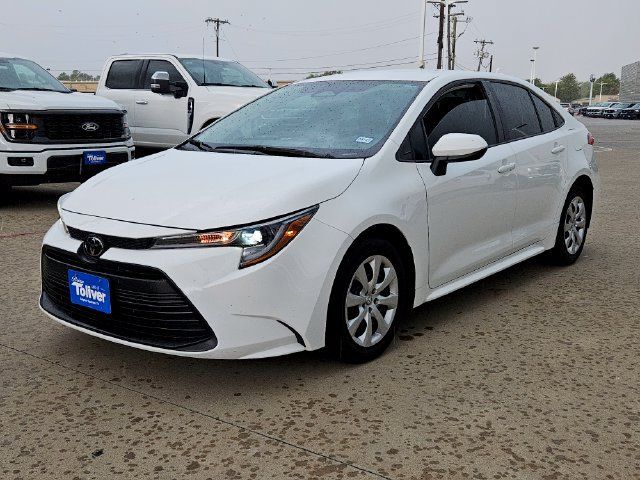 Used 2024 Toyota Corolla LE FWD image 13