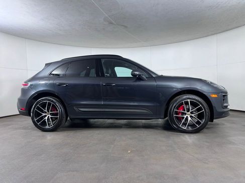 Certified 2022 Porsche Macan S AWD/4WD image 7