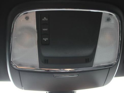 Used 2023 Dodge Charger SXT w/ Blacktop Special Edition AWD/4WD image 11