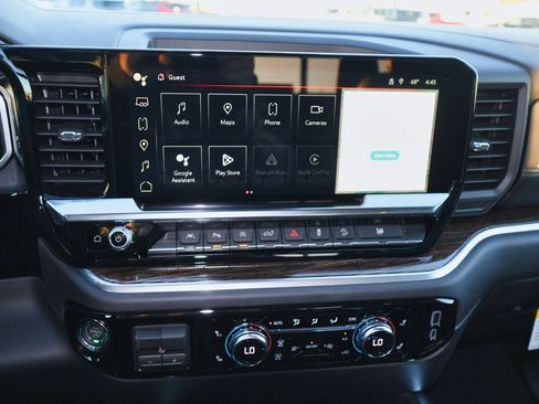 New 2026 GMC Sierra 1500 Elevation image 13