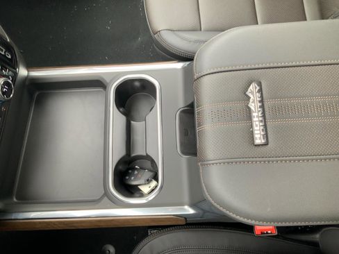 New 2026 Chevrolet Silverado 2500 High Country w/ High Country Premium Package AWD/4WD image 25