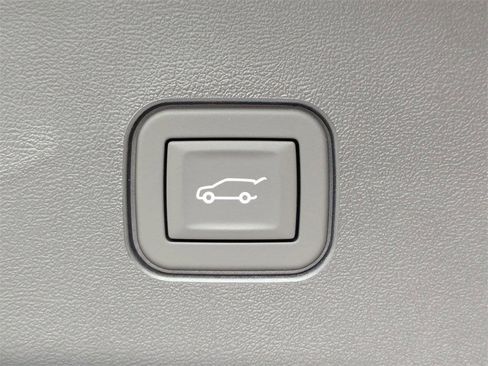 New 2026 Cadillac Vistiq Sport w/ LPO, Floor Liner Package image 16