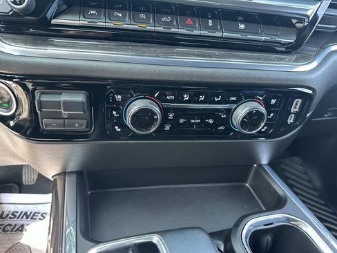 Certified 2023 Chevrolet Silverado 1500 LTZ w/ LTZ Convenience Package II AWD/4WD image 33