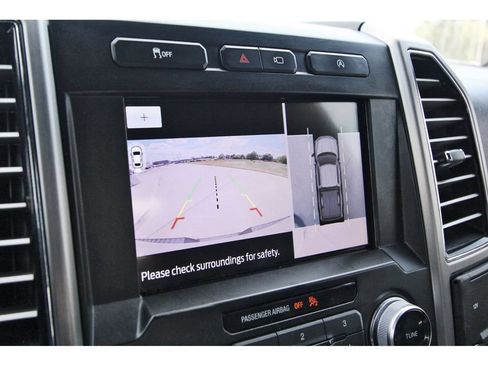 Used 2020 Ford F150 Platinum w/ Equipment Group 701A Luxury AWD/4WD image 24