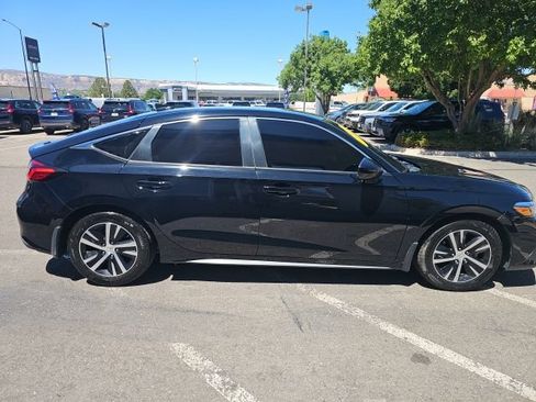 Used 2023 Honda Civic LX image 4