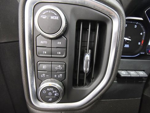 Used 2022 GMC Sierra 2500 Denali w/ Denali Ultimate Package image 20