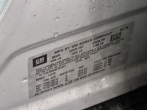 Used 2019 Chevrolet Trax LT w/ LT Convenience Package image 21