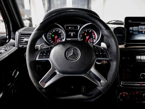 Used 2017 Mercedes-Benz G 550 Squared image 10