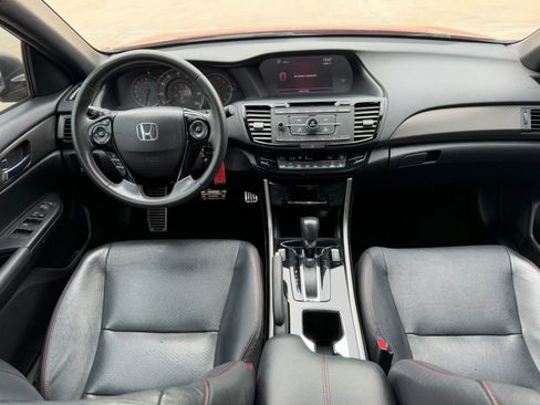 Used 2017 Honda Accord Sport Special Edition image 8