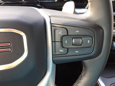 Used 2024 GMC Sierra 1500 Elevation w/ Preferred Package AWD/4WD image 23