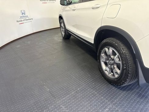 Certified 2023 Honda Passport TrailSport image 11