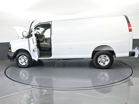 New 2025 Chevrolet Express 2500 w/ Driver Convenience Package image 61