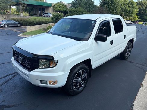 Used 2014 Honda Ridgeline Sport image 12