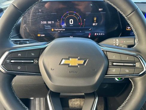 New 2026 Chevrolet Traverse LT image 25