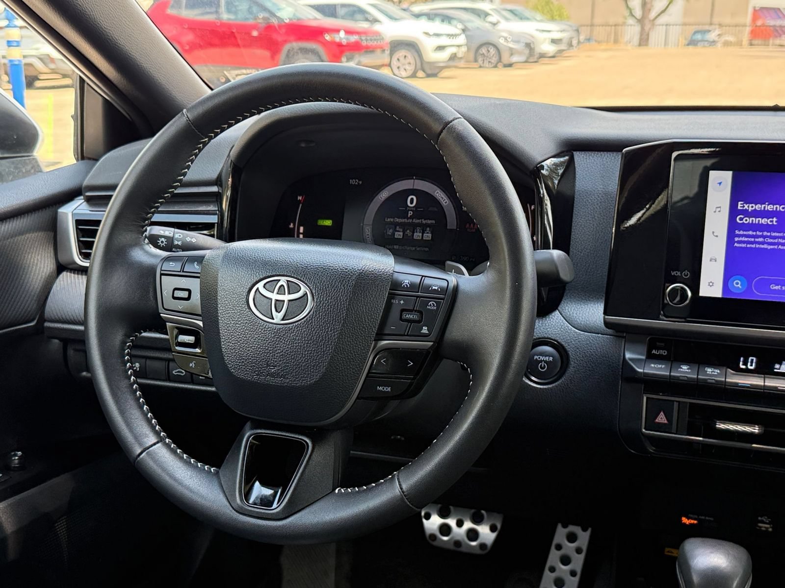 Used 2026 Toyota Camry SE FWD image 33
