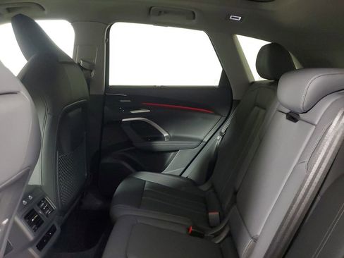 New 2025 Audi Q5 Premium Plus image 12