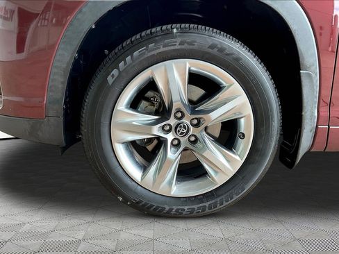 Used 2018 Toyota Highlander Limited AWD/4WD image 33