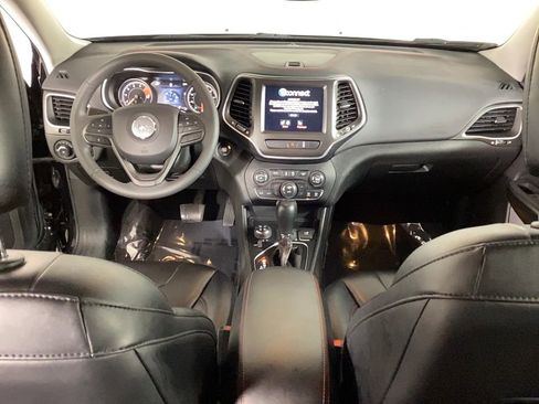 Used 2022 Jeep Cherokee Trailhawk w/ Trailer Tow Group image 18