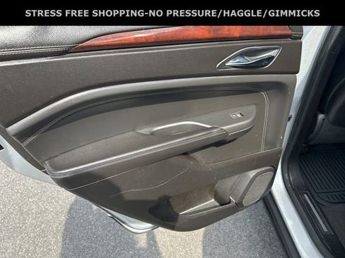 Used 2012 Cadillac SRX Premium image 11