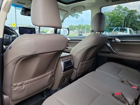 Used 2023 Lexus GX 460 Premium w/ Premium Package AWD/4WD image 23