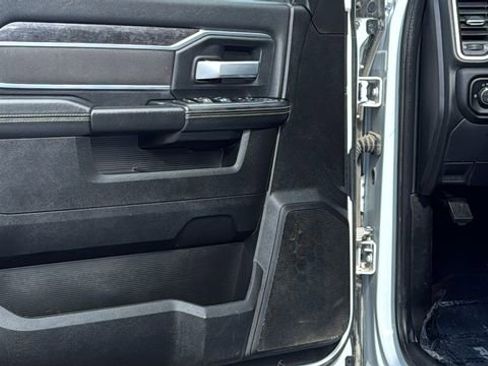 Used 2024 RAM 2500 Big Horn image 23