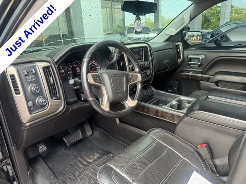 Used 2014 GMC Sierra 1500 Denali w/ Suspension Package, Off-Road AWD/4WD image 10