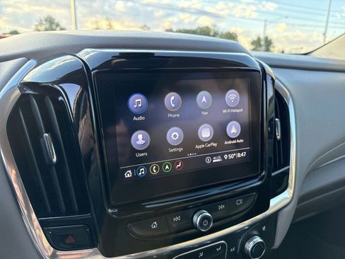 Certified 2020 Chevrolet Traverse Premier w/ LPO, Floor Liner Package image 12