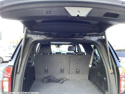 Used 2022 Chevrolet Suburban Z71 w/ Luxury Package image 15