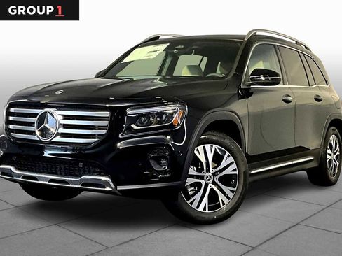 New 2026 Mercedes-Benz GLB 250 4MATIC image 1