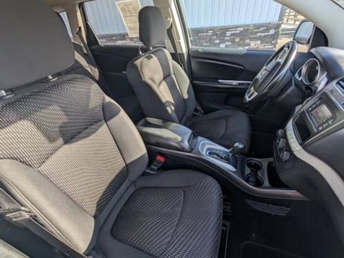 Used 2015 Dodge Journey FWD image 36