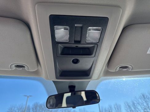 Used 2019 RAM 1500 Classic SLT image 29