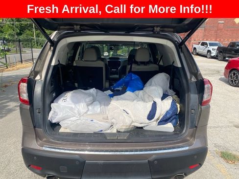 Used 2022 Subaru Ascent Limited w/ Technology Package AWD/4WD image 18