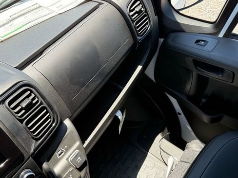 New 2026 RAM ProMaster 1500 w/ Convenience Group FWD image 23