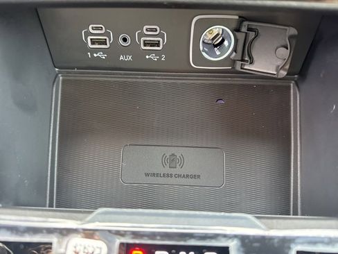 New 2025 Jeep Grand Cherokee L Altitude image 19