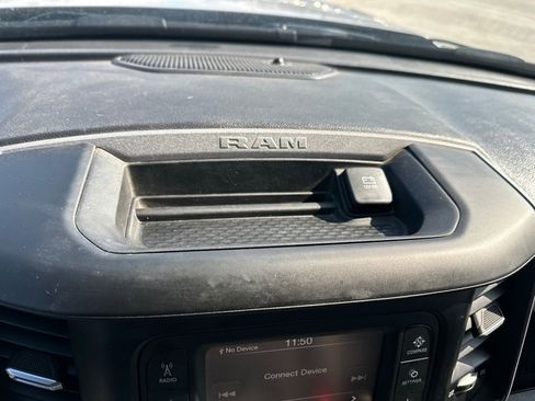 Used 2024 RAM 3500 Tradesman w/ Chrome Appearance Group image 13