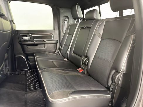 Used 2025 RAM 2500 Laramie w/ Sport Appearance Package image 13