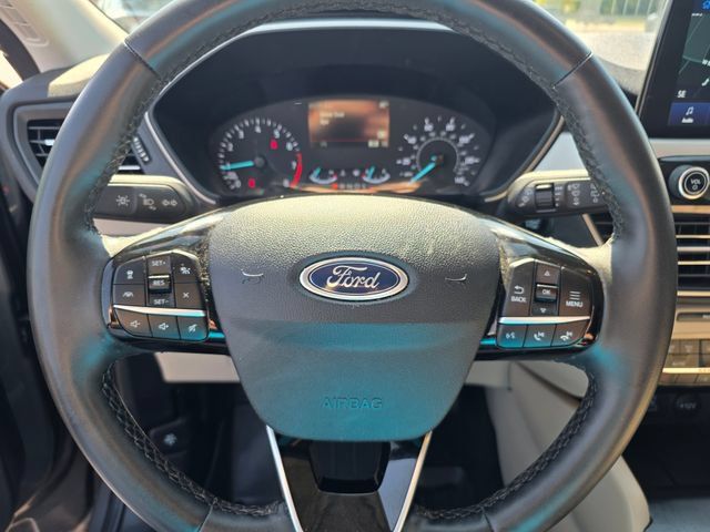 Used 2022 Ford Escape SEL AWD/4WD image 28
