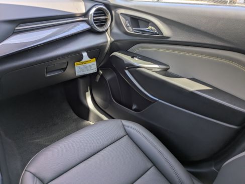 New 2026 Chevrolet Trax ACTIV image 11