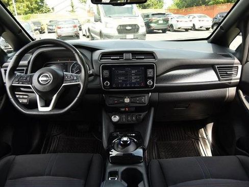 Used 2024 Nissan Leaf SV Plus image 8