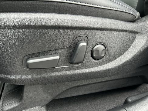 New 2025 Kia Telluride S image 21