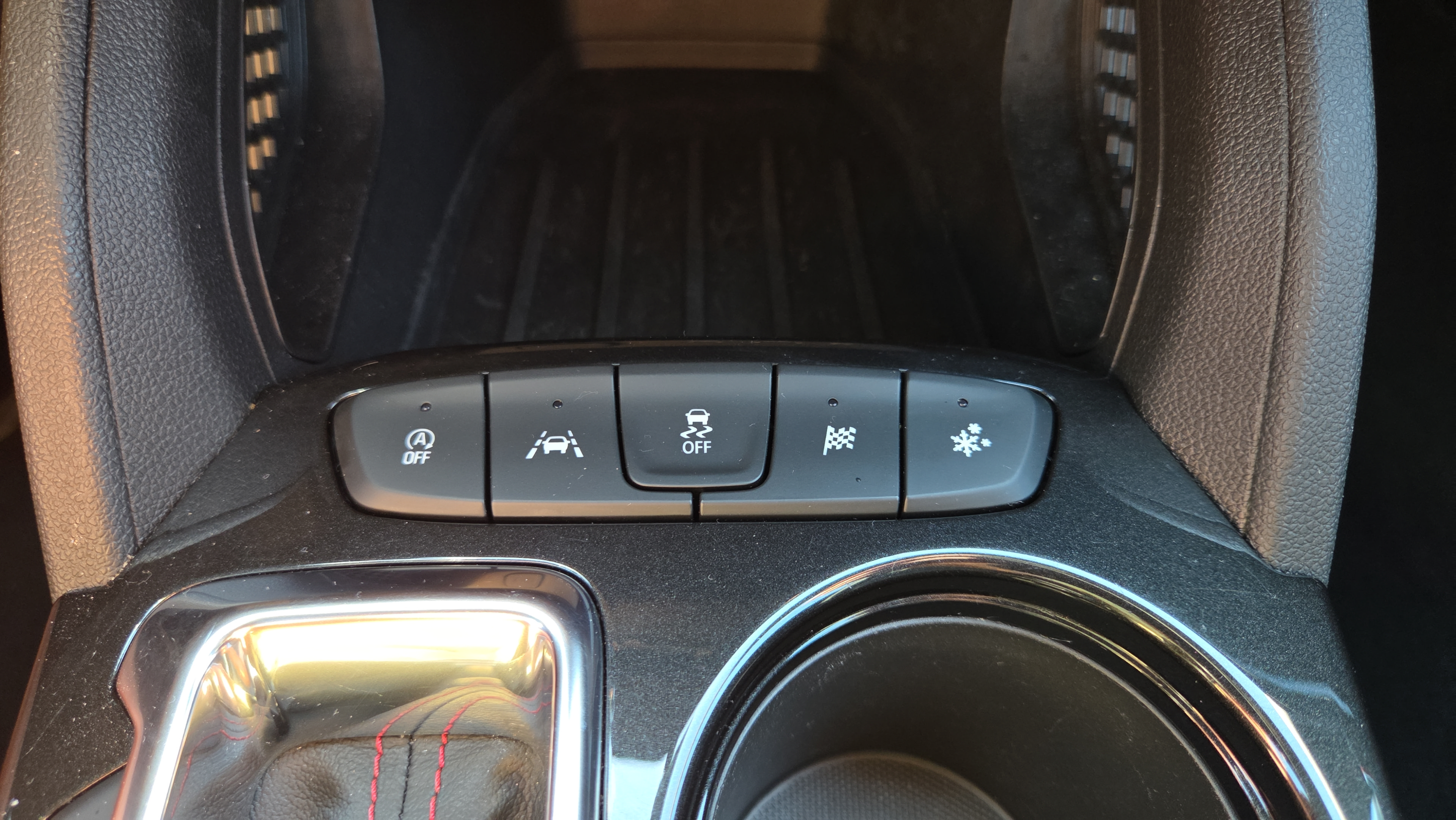Used 2023 Chevrolet TrailBlazer RS w/ Convenience Package FWD image 24