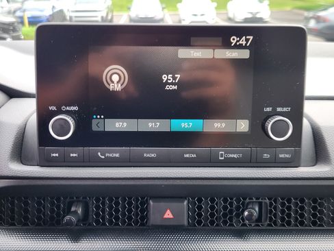Used 2023 Honda CR-V EX image 11
