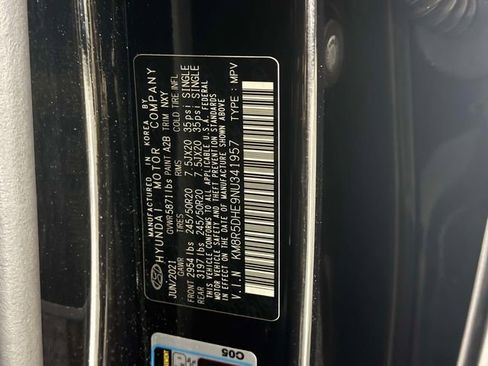 Used 2022 Hyundai Palisade Limited w/ Cargo Package AWD/4WD image 25