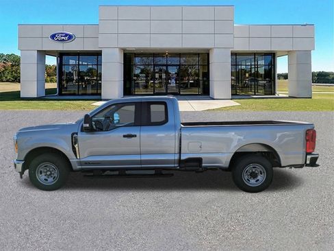 New 2026 Ford F250 XL RWD image 7