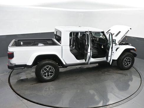 New 2026 Jeep Gladiator Rubicon w/ Safety Group AWD/4WD image 65